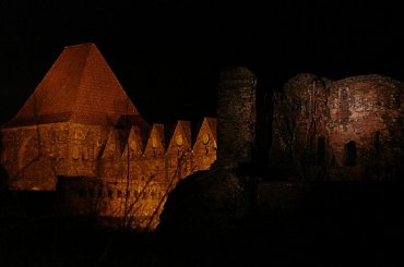 Zamek Krzyżacki w Toruniu-niesamowity i tajemniczy.. #zamki