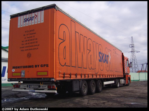 Trucks Photos by Dudek
(c) 2007
Renault Magnum II 440 Dxi SKAT Transport