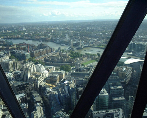 Swiss Re in London (Ogórek)
41 piętro widok na Tower Bridge #LondynOgórekSwissRe