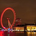 London Eye - w tle London Aquarium - widok z Westminster Bridge