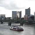 Nad Tamizą, widok z Millenium Bridge