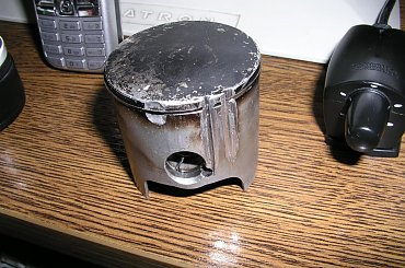 Zatarty tłoczek Athena :) #Athena #tłok #zatarcie #rieju