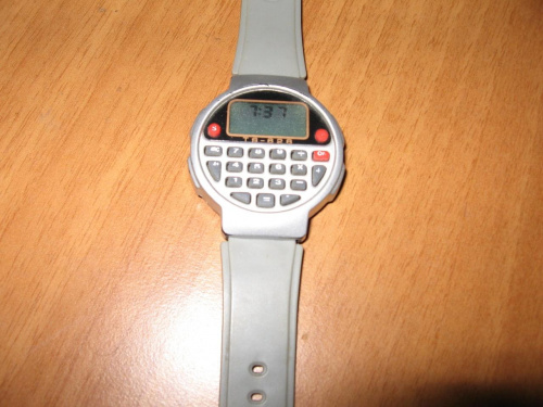 zegarek z kalkulatorem