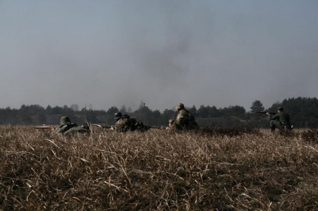 Trening dla Grup Rekonstrukcji Historycznych na poligonie w Toruniu z udziałem 82nd Airborne Division "PARAGLITE" w dniach 23-25 marca 2007 roku.