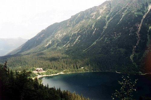 panorama na schronisko nad Morskim Okiem