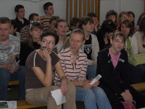 28 marca 2007 r. uczestniczyliśmy w Szkolnej Giełdzie Edukacyjnej zorganizowanej w ZSO nr 1 w Rykach. Dziękuję Dyrekcji, nauczycielom i uczniom za bardzo życzliwe przyjęcie ;-)) W.N. #Sobieszyn #Brzozowa #ZSONr1WRykach #Ryki #TargiEdukacyjne