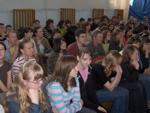 28 marca 2007 r. uczestniczyliśmy w Szkolnej Giełdzie Edukacyjnej zorganizowanej w ZSO nr 1 w Rykach. Dziękuję Dyrekcji, nauczycielom i uczniom za bardzo życzliwe przyjęcie ;-)) W.N. #Sobieszyn #Brzozowa #ZSONr1WRykach #Ryki #TargiEdukacyjne