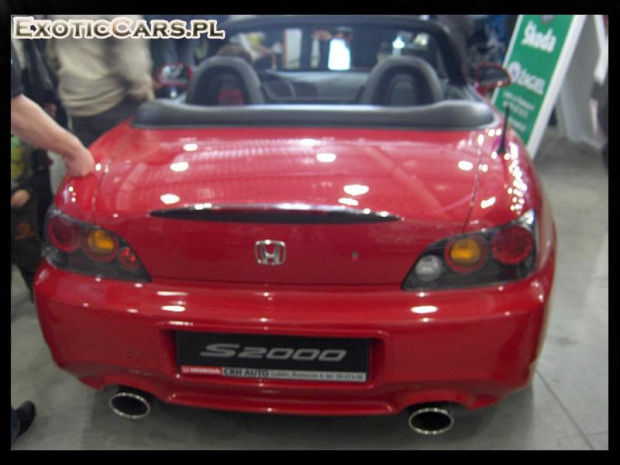 S2000