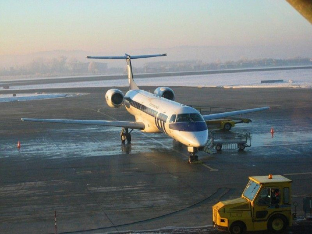 Widoki z samolotu lub zdjęcia z lotniska i samolotów.. Stansted, Luton, Gdańsk...