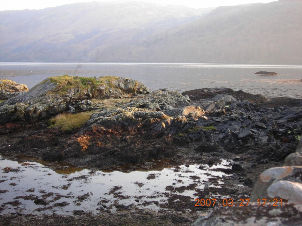 W drodze z Loch Ness na Skye Island Eilean Donan Castle