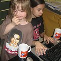 W siedzibie Stowarzyszenia JEDEN SWIAT www.jedenswiat.org - Piszemy Jak nie ma - źle, jak za duży wybór, też niedobrze