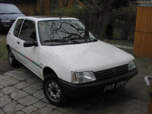 peugeot 205