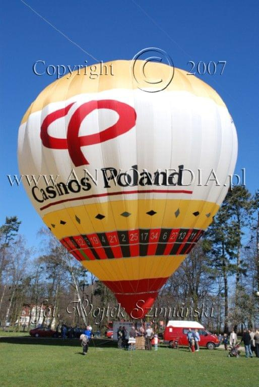 Zawody Balonów na powietrze ciepłe Sopot 15.04.2007r.
www.ANWOMEDIA.pl