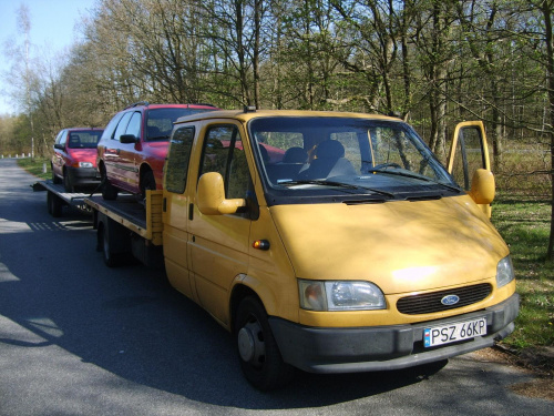 Pauza na parkingu..przepompowanie paliwka i sniadanko