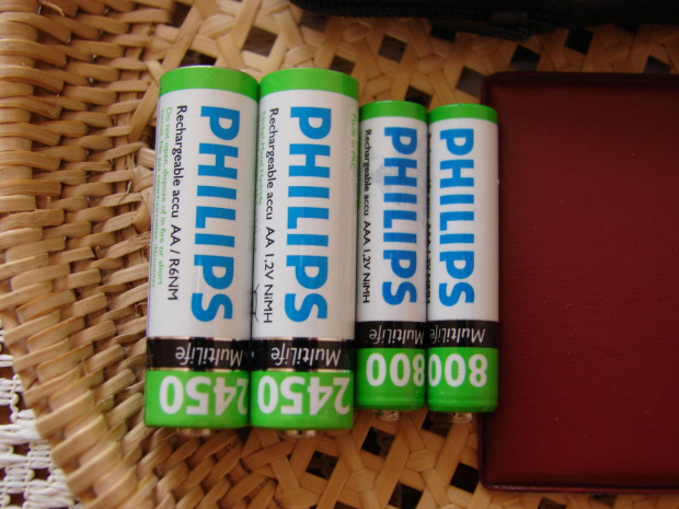 Philips - AA & AAA accu
