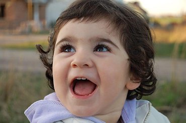 Czy jest coś piękniejszego , niż uśmiech dziecka ..... #baby #mała #wiktoria #dziecko #dzieci #family #kids #oczy #uśmiech #Wiosnakwiecień2007