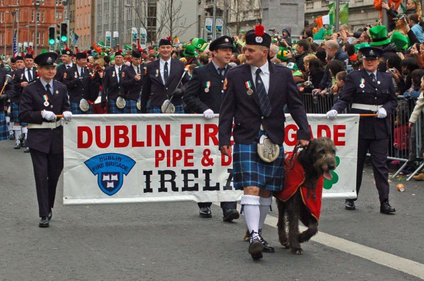 Są to zdjęcia z tegorocznej parady w dniu św. Patryka w Dublinie.