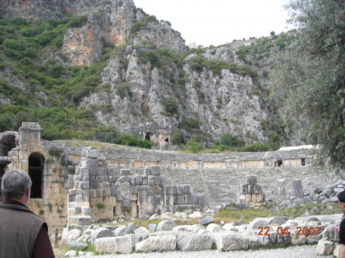 Myra - nekropolis i amfiteatr