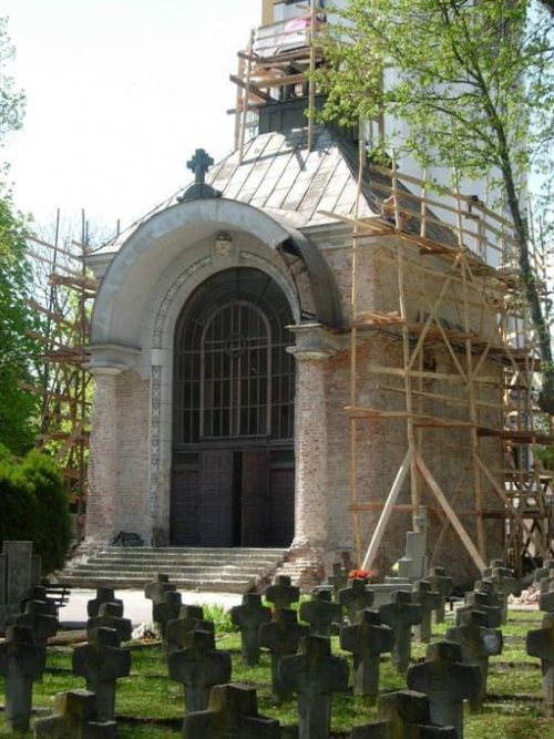 Lublin, mauzoleum z I wojny przy Lipowej