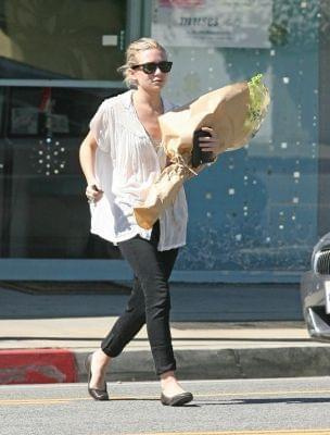 Ashley shopping in Brentwood -marzec 2007