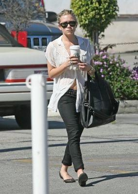 Ashley shopping in Brentwood -marzec 2007