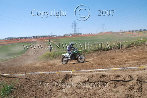 MOTOCROSS MISTRZOSTWA EUROPY w kl.. 125 J. Open Gdańsk 29.04.2007r.
www.ANWOMEDIA.pl