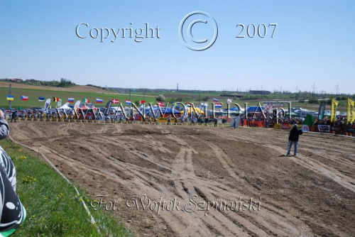 MOTOCROSS MISTRZOSTWA EUROPY w kl.. 125 J. Open Gdańsk 29.04.2007r.
www.ANWOMEDIA.pl