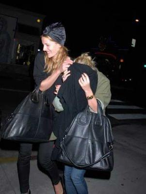 Ashley leaving a nightclub in West-Hollywood-marzec 2007