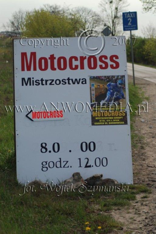 MOTOCROSS MISTRZOSTWA EUROPY w kl. 125 J. open Gdańsk 29.04.2007r.
www.ANWOMEDIA.pl