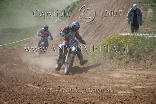 MOTOCROSS MISTRZOSTWA EUROPY w kl. 125 J. open Gdańsk 29.04.2007r.
www.ANWOMEDIA.pl