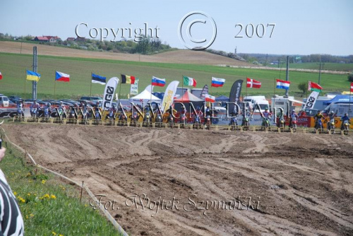 MOTOCROSS MISTRZOSTWA EUROPY w kl. 125 J. open Gdańsk 29.04.2007r.
www.ANWOMEDIA.pl