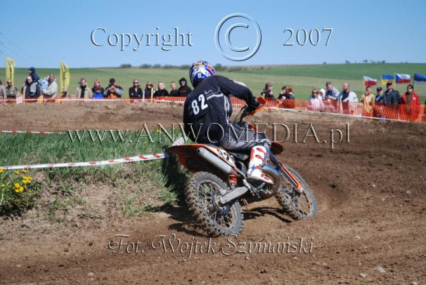 MOTOCROSS MISTRZOSTWA EUROPY w kl. 125 J. open Gdańsk 29.04.2007r.
www.ANWOMEDIA.pl