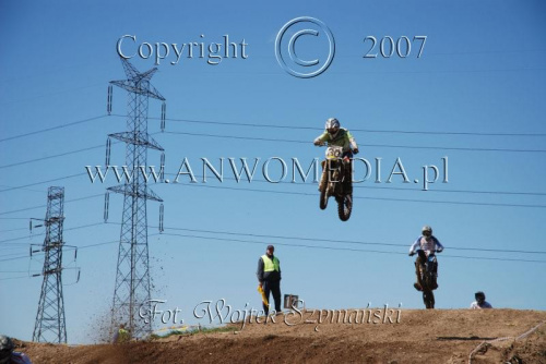 MOTOCROSS MISTRZOSTWA EUROPY w kl. 125 J. open Gdańsk 29.04.2007r.
www.ANWOMEDIA.pl