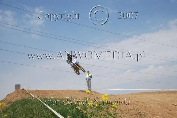 MOTOCROSS MISTRZOSTWA EUROPY w kl. 125 J. open Gdańsk 29.04.2007r.
www.ANWOMEDIA.pl