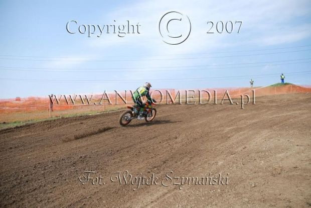 MOTOCROSS MISTRZOSTWA EUROPY w kl. 125 J. open Gdańsk 29.04.2007r.
www.ANWOMEDIA.pl