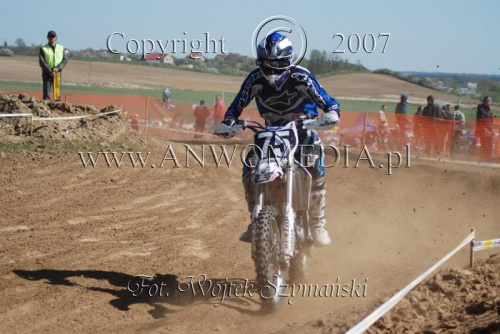 MOTOCROSS MISTRZOSTWA EUROPY w kl. 125 J. open Gdańsk 29.04.2007r.
www.ANWOMEDIA.pl