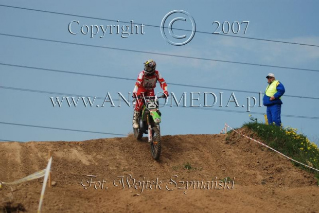 MOTOCROSS MISTRZOSTWA EUROPY w kl. 125 J. open Gdańsk 29.04.2007r.
www.ANWOMEDIA.pl