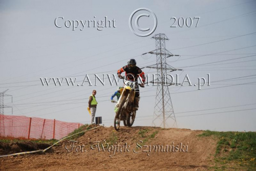 MOTOCROSS MISTRZOSTWA EUROPY w kl. 125 J. open Gdańsk 29.04.2007r.
www.ANWOMEDIA.pl