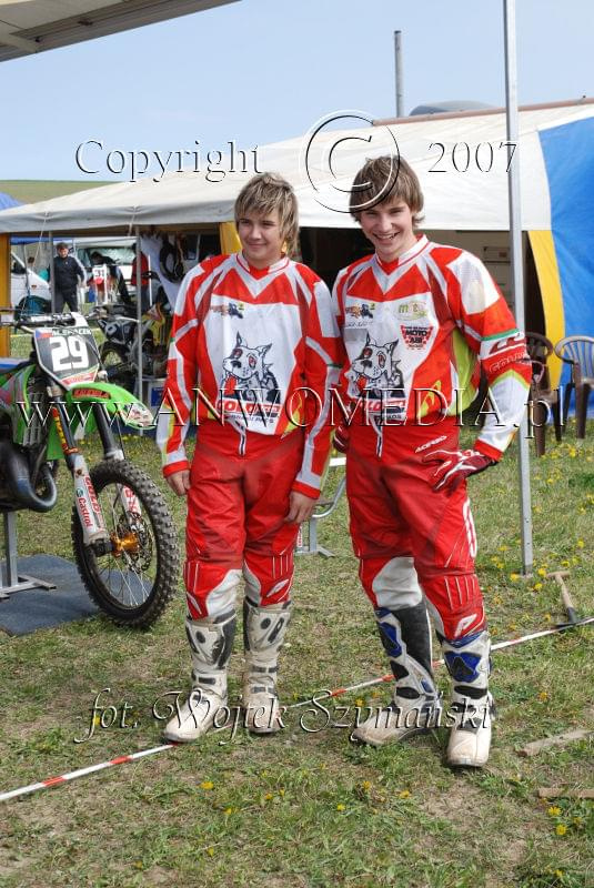 MOTOCROSS MISTRZOSTWA EUROPY w kl. 125 J. open Gdańsk 29.04.2007r.
www.ANWOMEDIA.pl