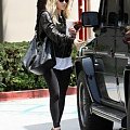 Ashley shopping in Beverly Hills-paparazzi kwiecień 2007