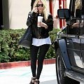 Ashley shopping in Beverly Hills-paparazzi kwiecień 2007