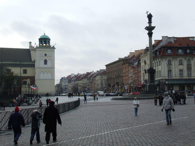 11 Listopad 2006 Warszawa- Plac Zamkowy, kościół św.Anny i Kolumna Zygmunta :) #Warszawa