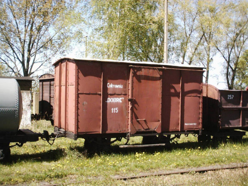 wagon kryty dwuosiowy z cukrowni Dobre #Rogów #KolejWąskotorowa