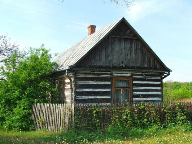 Stary dom w Stanisławowie #Stanisławów #dom #chata