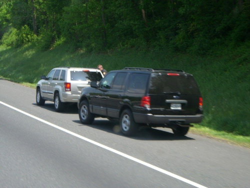 MD Ford Expedition plain wrapper