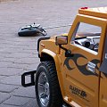 HUMMER R/C 1:4