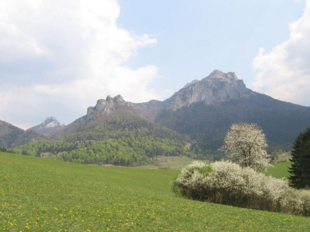 Maly Rozsutec, Poludnove Skaly, Vel'ky Rozsutec