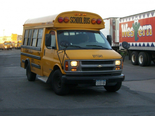 Autobus szkolny Chevy