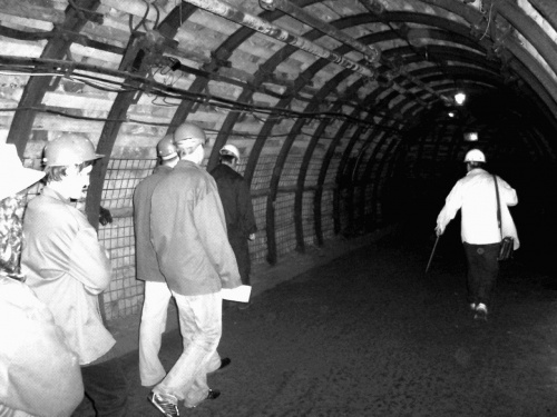 kopalnia skansen - Zabrze #artystyczne #kopalnia #skansen #tunel #zabrze #przewodnik