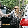 Mary-Kate Arrives at Beverly Hills Hotel-paparazzi maj 2007